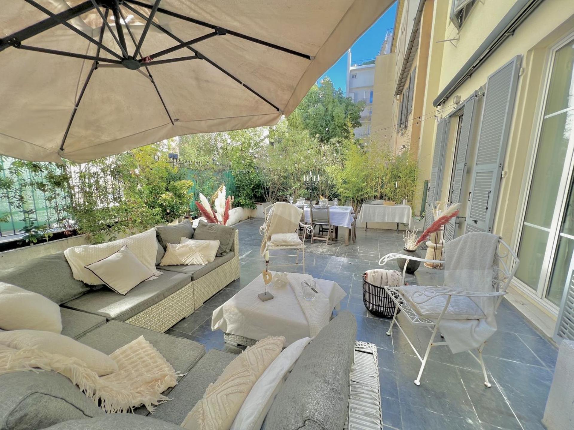 Superbe Appartement De 105 M2, Hyper Centre Avec Terrasse, Parking, A 5 Min De La Mer Nice Eksteriør bilde